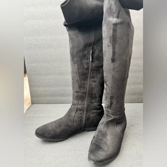 Black Micro Suede IMPO Over the Knee Boot- Size 7 - Picture 1 of 12